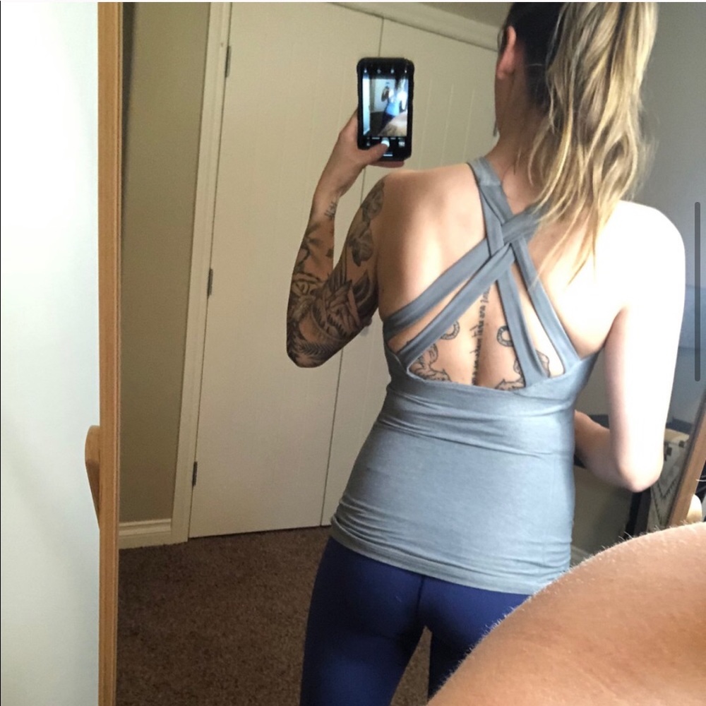 Lululemon Tank 🍋 - Picture 8 of 13